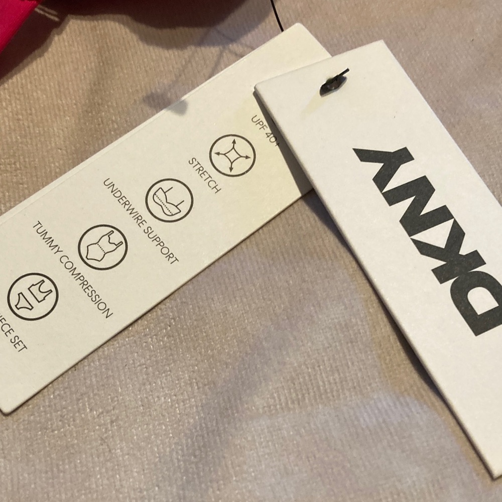 DKNY Fuchsia Bikini Set size Small brand new - Picture 14 of 15